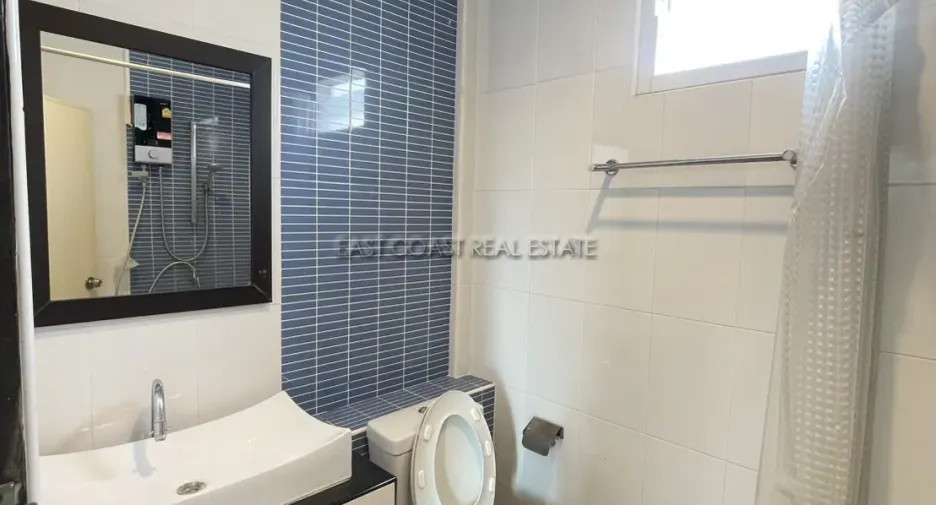 For rent and for sale 3 bedrooms house in Bang Lamung, Chonburi