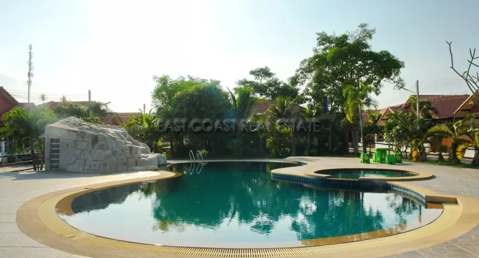 For rent and for sale 3 bedrooms house in Bang Lamung, Chonburi