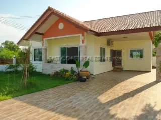 For Rent 3 Bedroom House In Bang Lamung, Chonburi