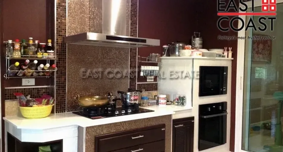 For rent and for sale 3 bedrooms house in Bang Lamung, Chonburi