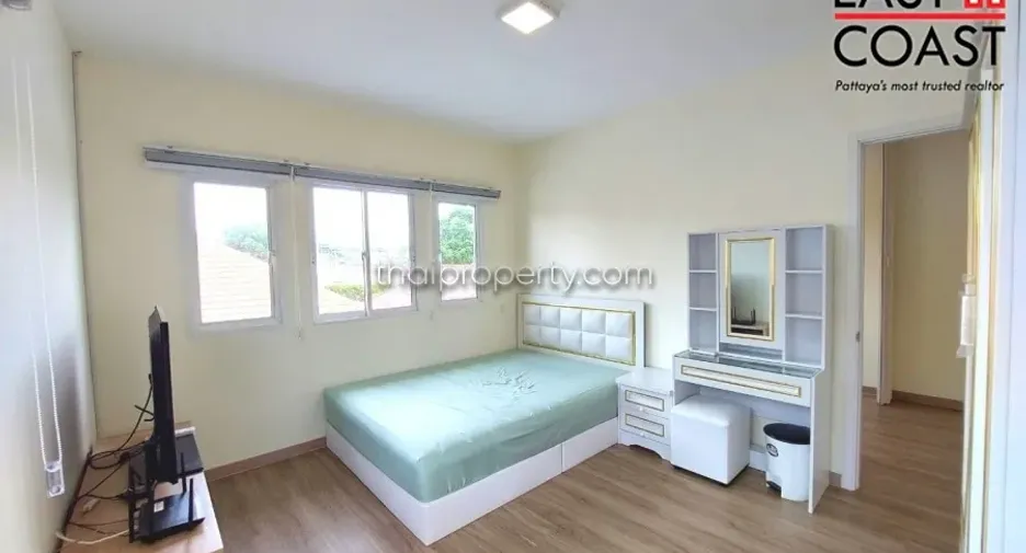 For rent and for sale 3 bedrooms house in Bang Lamung, Chonburi