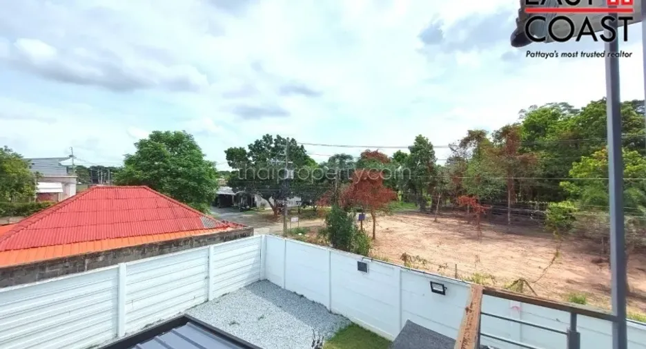 For rent and for sale 3 bedrooms house in Bang Lamung, Chonburi