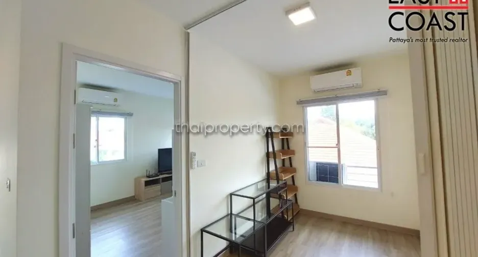 For rent and for sale 3 bedrooms house in Bang Lamung, Chonburi