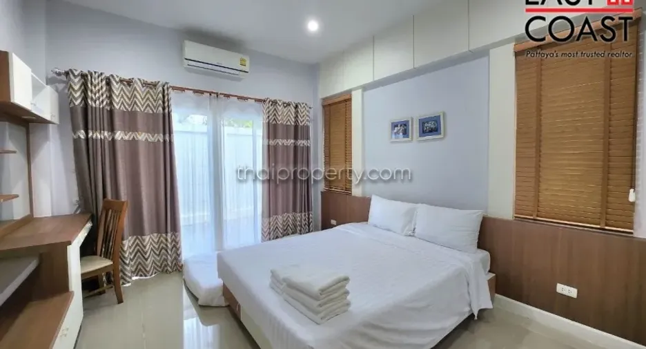 For rent and for sale 4 bedrooms house in Bang Lamung, Chonburi