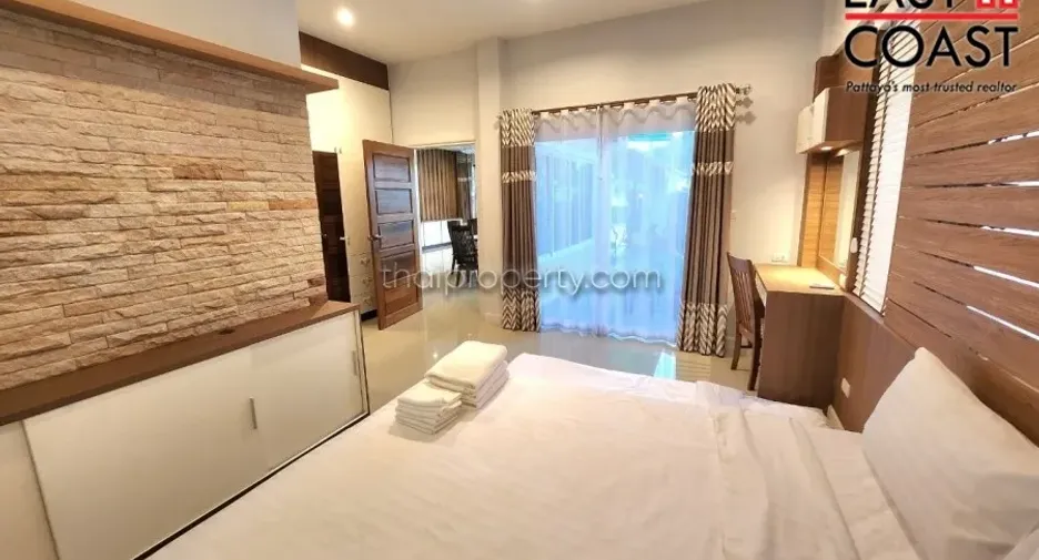 For rent and for sale 4 bedrooms house in Bang Lamung, Chonburi