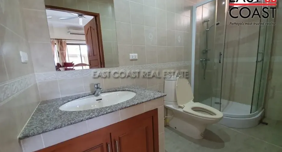 À louer et à vendre 3 chambres maison à Jomtien, Pattaya