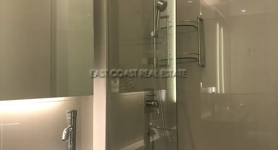 For rent and for sale 2 bedrooms condo in Bang Lamung, Chonburi