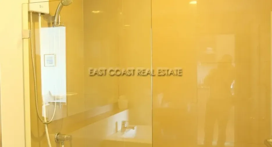 For rent and for sale 1 bed condo in Bang Lamung, Chonburi