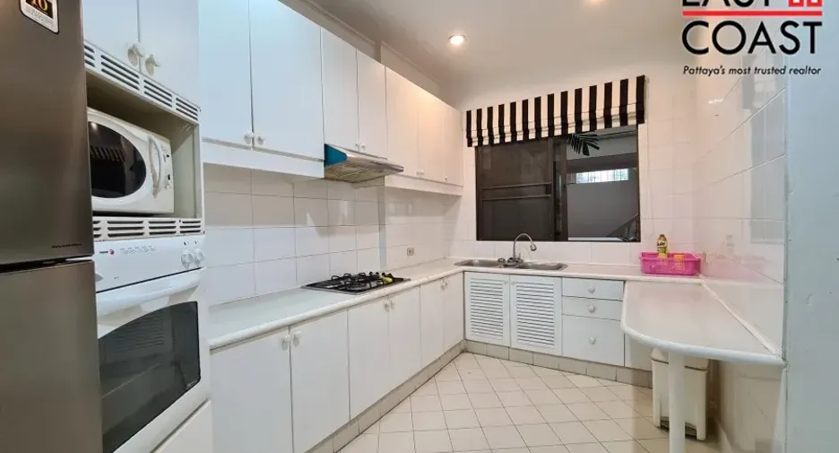 Аренда и продажа 2 спальни кондо в Na Jomtien, Паттайя