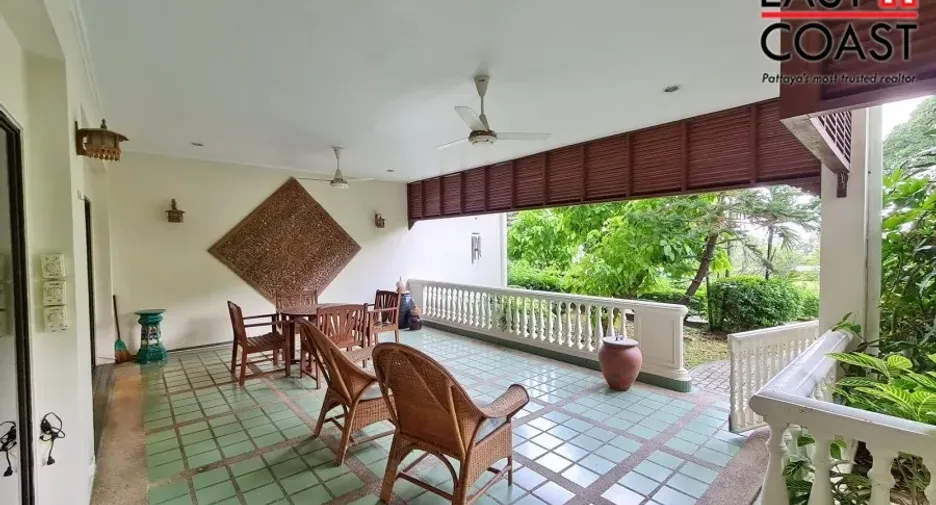 Аренда и продажа 2 спальни кондо в Na Jomtien, Паттайя