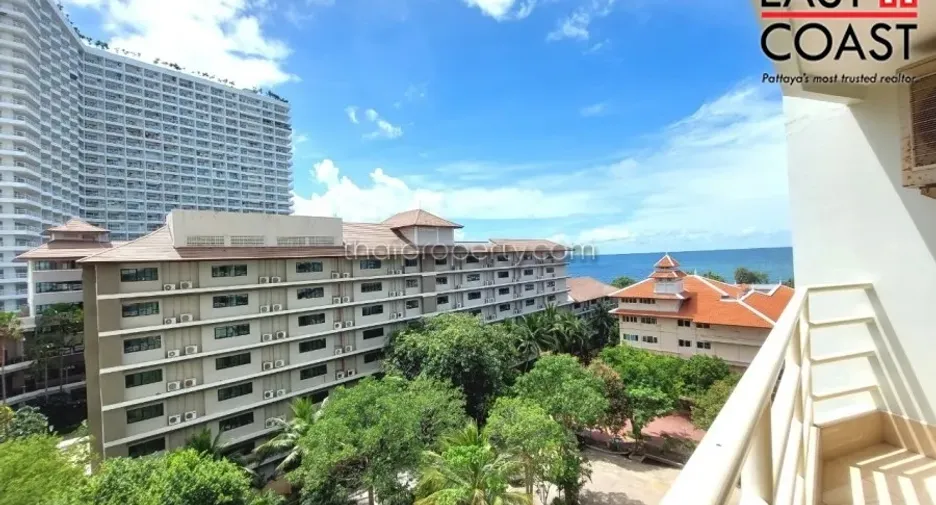 For rent and for sale 1 bed condo in Bang Lamung, Chonburi