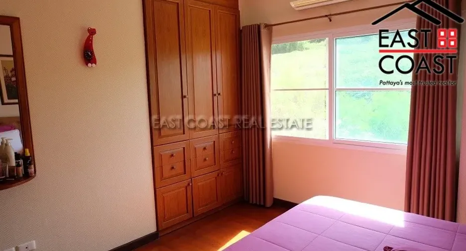 For rent and for sale 4 bedrooms house in Bang Lamung, Chonburi