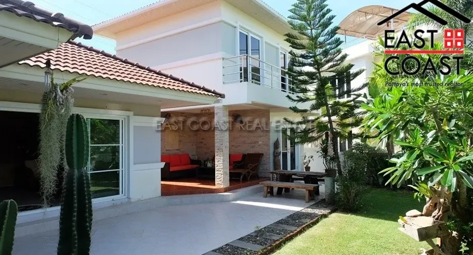 For rent and for sale 4 bedrooms house in Bang Lamung, Chonburi