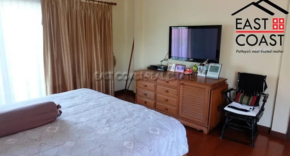 For rent and for sale 4 bedrooms house in Bang Lamung, Chonburi