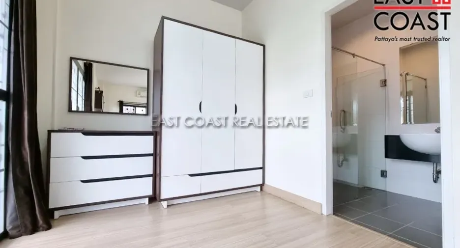 For rent そして for sale 3 ベッドルーム house in Bang Lamung, Chonburi