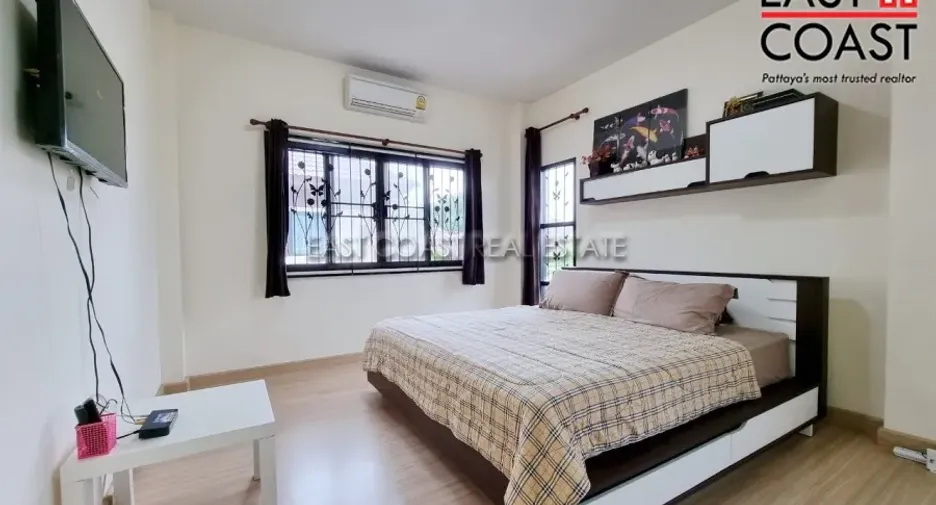 For rent そして for sale 3 ベッドルーム house in Bang Lamung, Chonburi