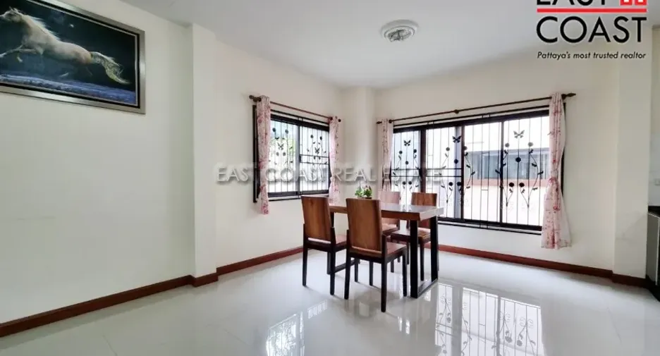 For rent そして for sale 3 ベッドルーム house in Bang Lamung, Chonburi