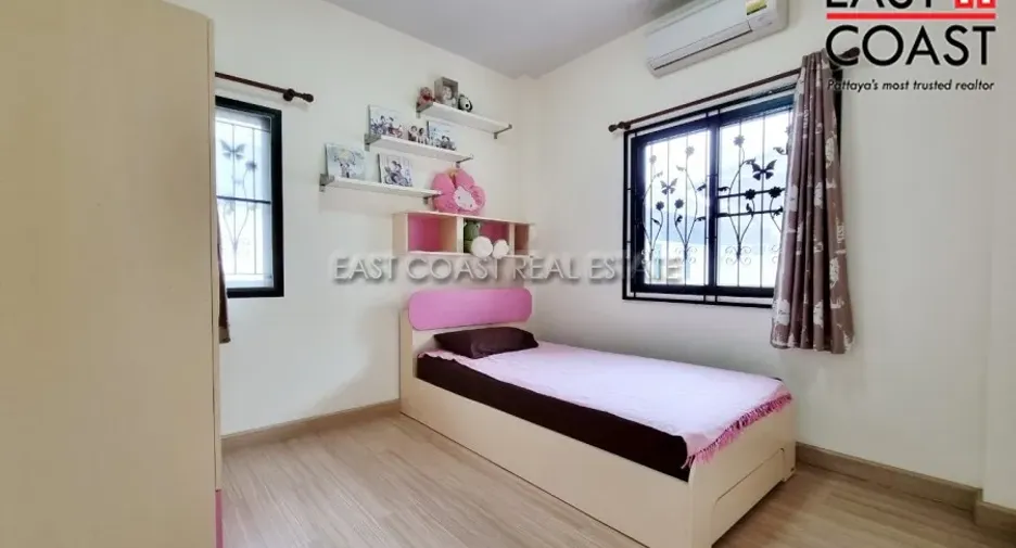 For rent そして for sale 3 ベッドルーム house in Bang Lamung, Chonburi
