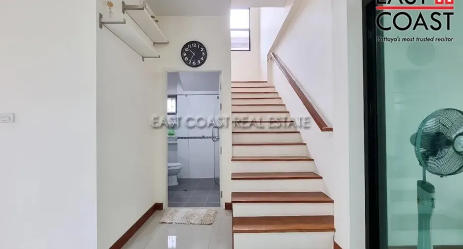 For rent そして for sale 3 ベッドルーム house in Bang Lamung, Chonburi