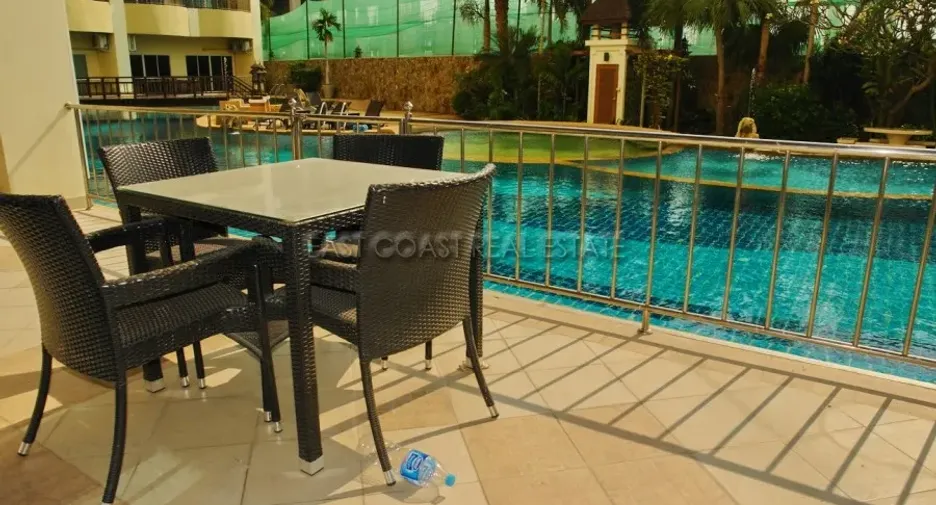 Wohnung zur Miete und zum Kauf mit 1 Zimmer in Bang Lamung, Chonburi