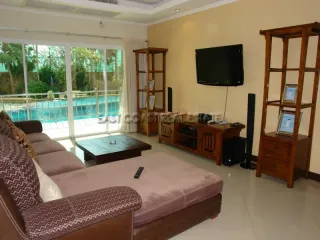 Wohnung zur Miete und zum Kauf mit 1 Zimmer in Bang Lamung, Chonburi