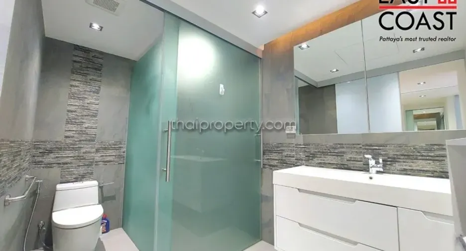 For rent and for sale 1 bed condo in Bang Lamung, Chonburi