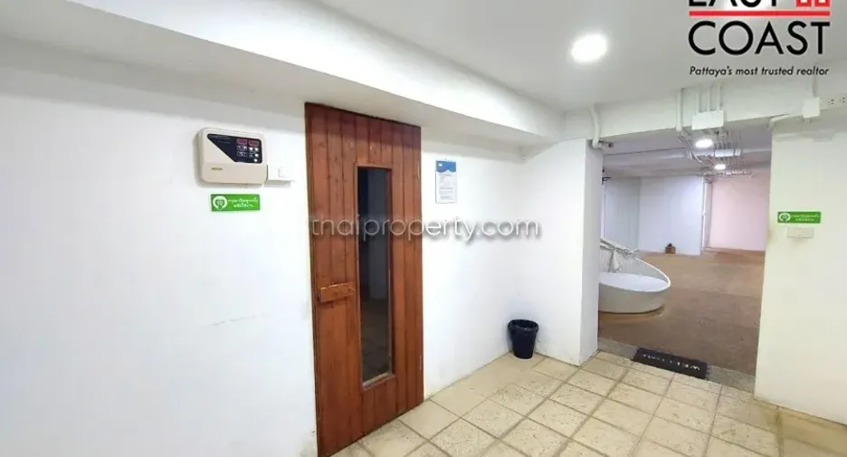 For rent and for sale 1 bed condo in Bang Lamung, Chonburi