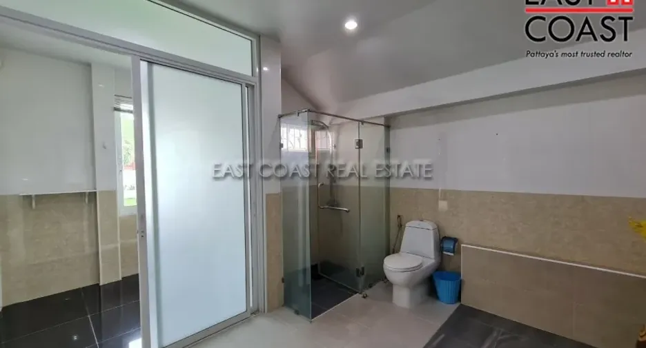 For rent and for sale 4 bedrooms house in Huay Yai, Pattaya