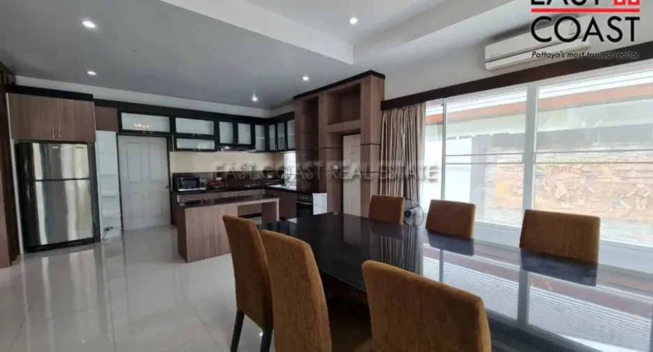 For rent and for sale 4 bedrooms house in Huay Yai, Pattaya