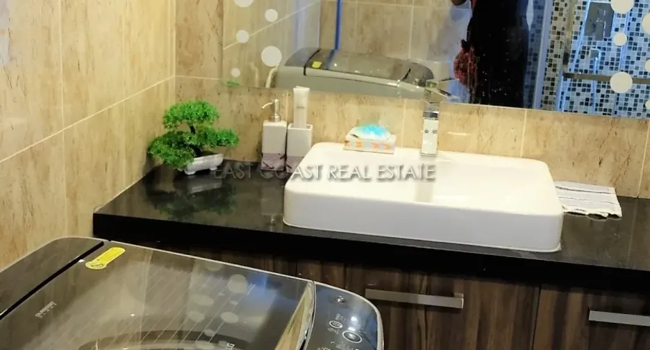 For rent and for sale 1 bed condo in Bang Lamung, Chonburi