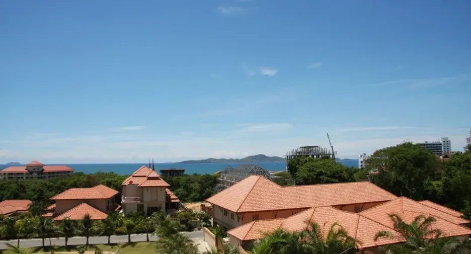 For rent and for sale 1 bed condo in Bang Lamung, Chonburi