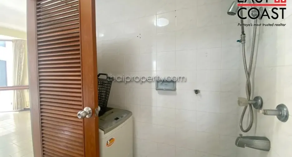 For rent and for sale 2 bedrooms condo in Jomtien, Pattaya