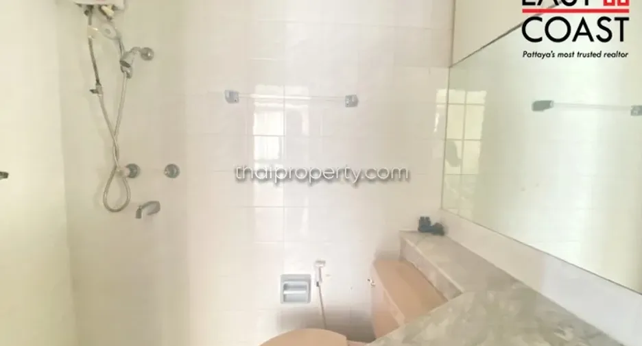For rent and for sale 2 bedrooms condo in Jomtien, Pattaya