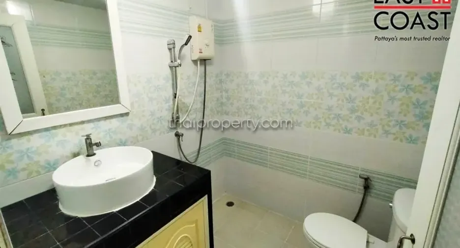 For rent and for sale 2 bedrooms house in Bang Lamung, Chonburi