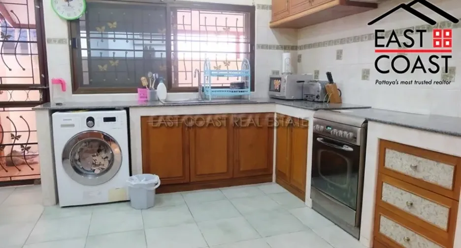 For rent and for sale 3 bedrooms house in Bang Lamung, Chonburi