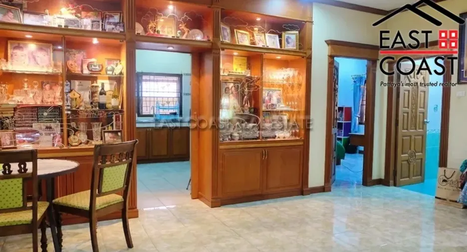 For rent and for sale 3 bedrooms house in Bang Lamung, Chonburi