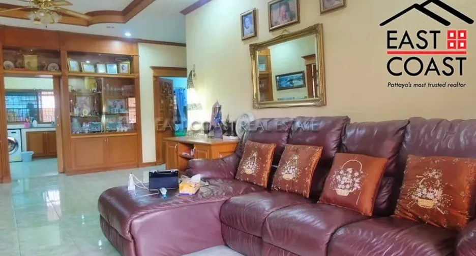 For rent and for sale 3 bedrooms house in Bang Lamung, Chonburi