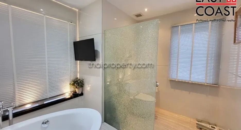 For rent そして for sale 3 ベッドルーム house in Bang Lamung, Chonburi