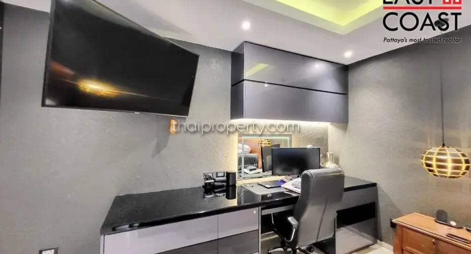 For rent そして for sale 3 ベッドルーム house in Bang Lamung, Chonburi
