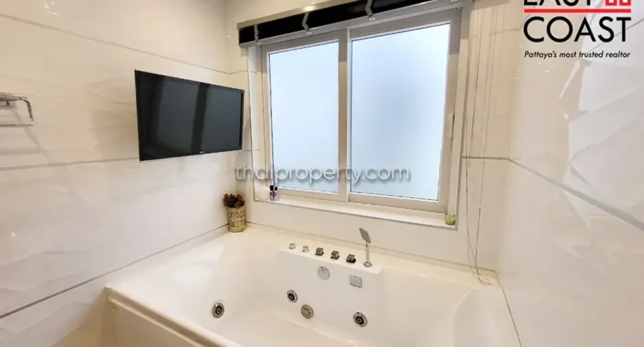 For rent そして for sale 3 ベッドルーム house in Bang Lamung, Chonburi