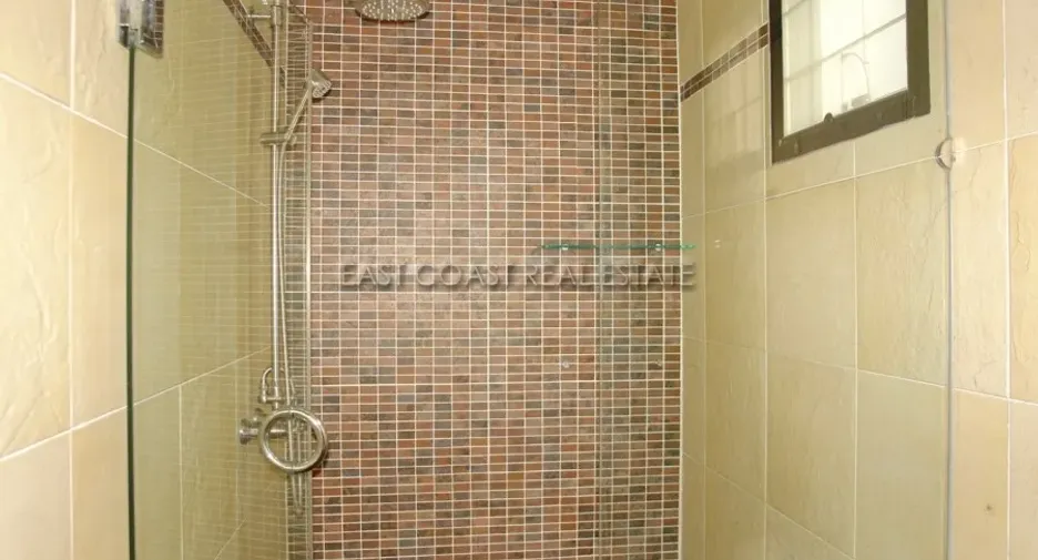 For rent そして for sale 2 ベッドルーム house in Bang Lamung, Chonburi