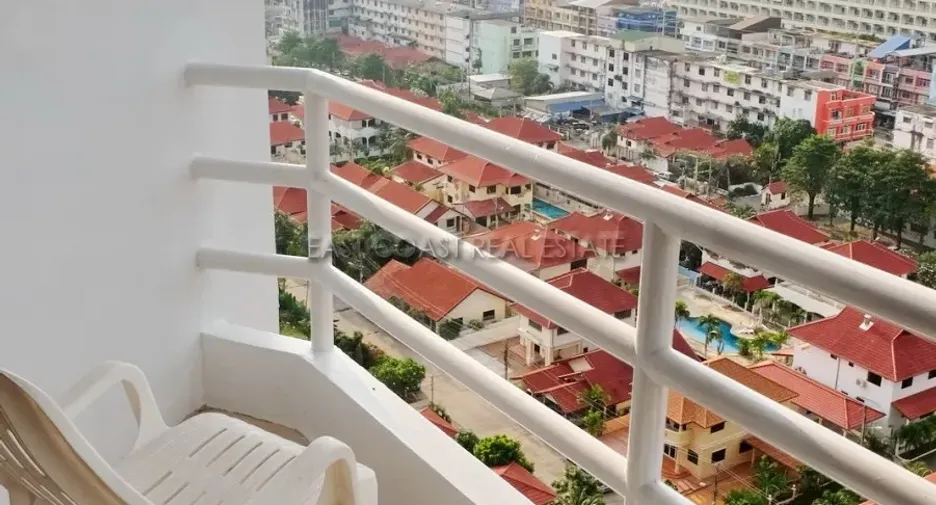For rent and for sale 3 bedrooms condo in Jomtien, Pattaya
