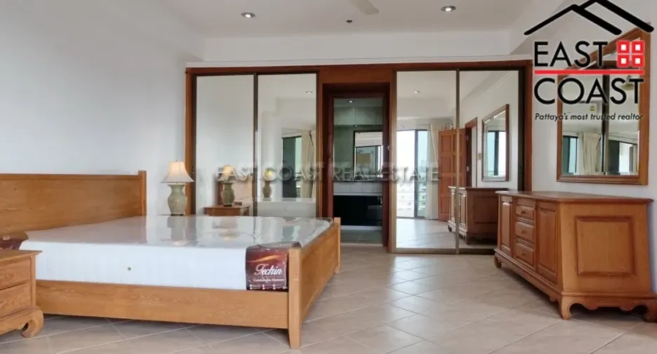 For rent and for sale 3 bedrooms condo in Jomtien, Pattaya