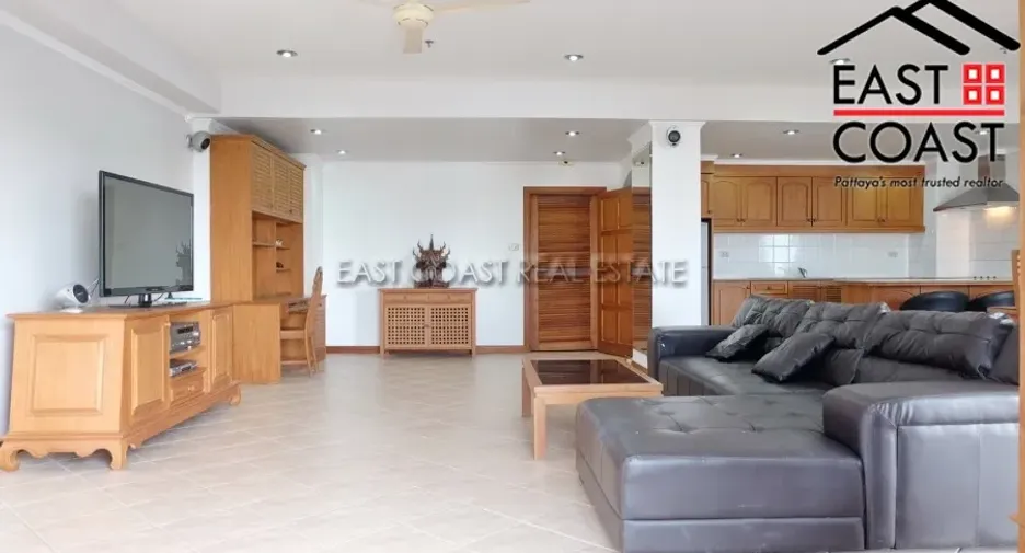 For rent and for sale 3 bedrooms condo in Jomtien, Pattaya