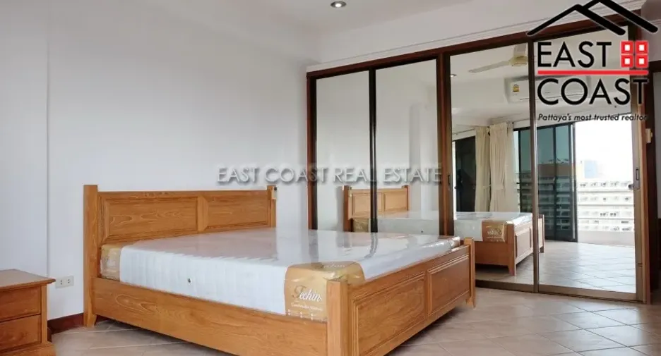 For rent and for sale 3 bedrooms condo in Jomtien, Pattaya