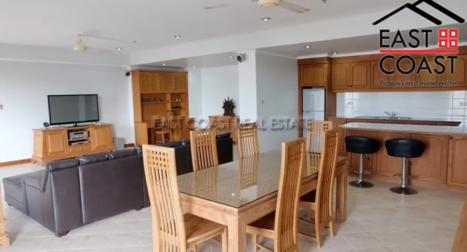For rent and for sale 3 bedrooms condo in Jomtien, Pattaya