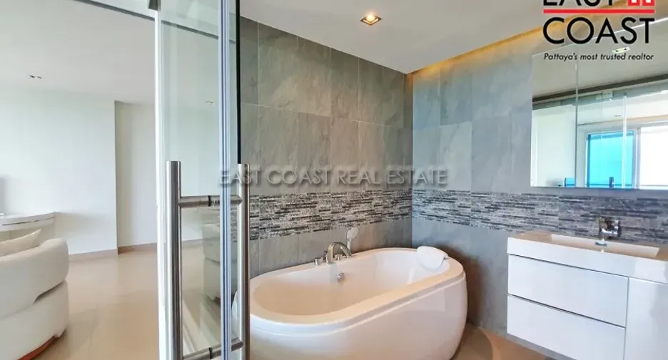 For rent and for sale 2 bedrooms condo in Bang Lamung, Chonburi