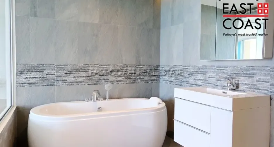 For rent and for sale 2 bedrooms condo in Bang Lamung, Chonburi