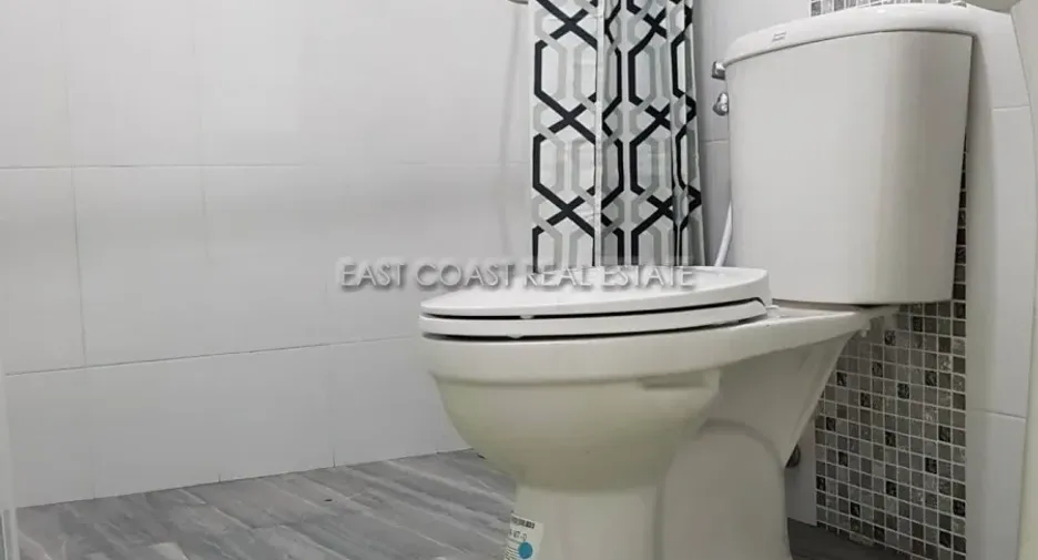 For rent そして for sale 2 ベッドルーム house in Bang Lamung, Chonburi