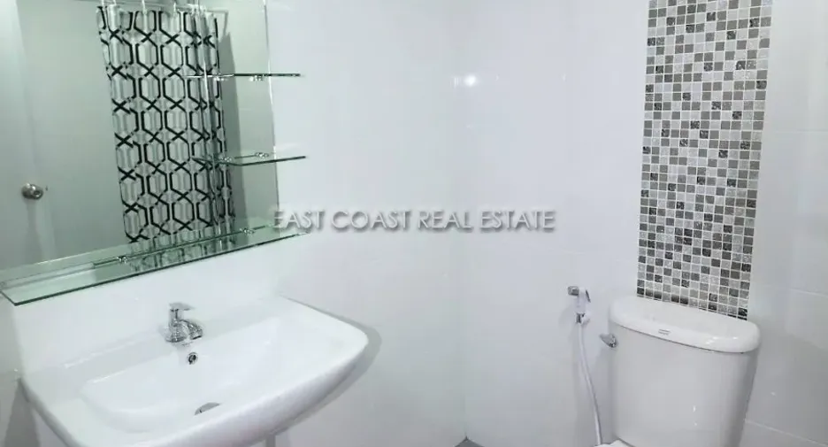 For rent そして for sale 2 ベッドルーム house in Bang Lamung, Chonburi